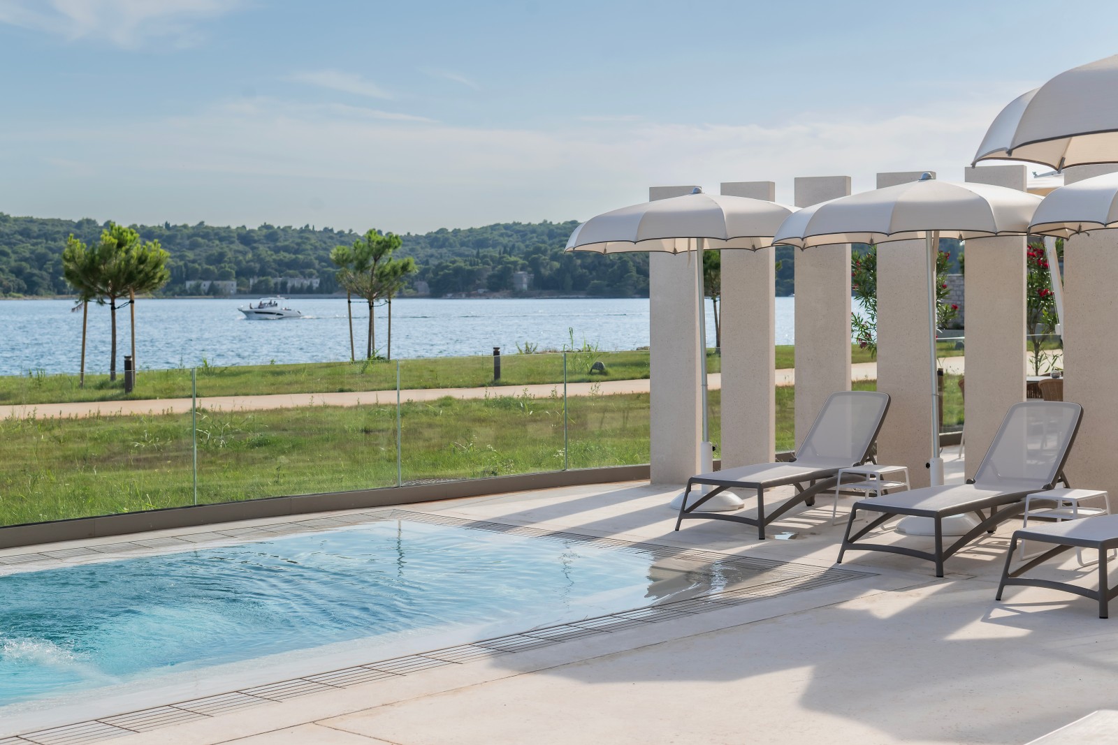 Pools, Photo credit by Hotel Monumenti, Pula