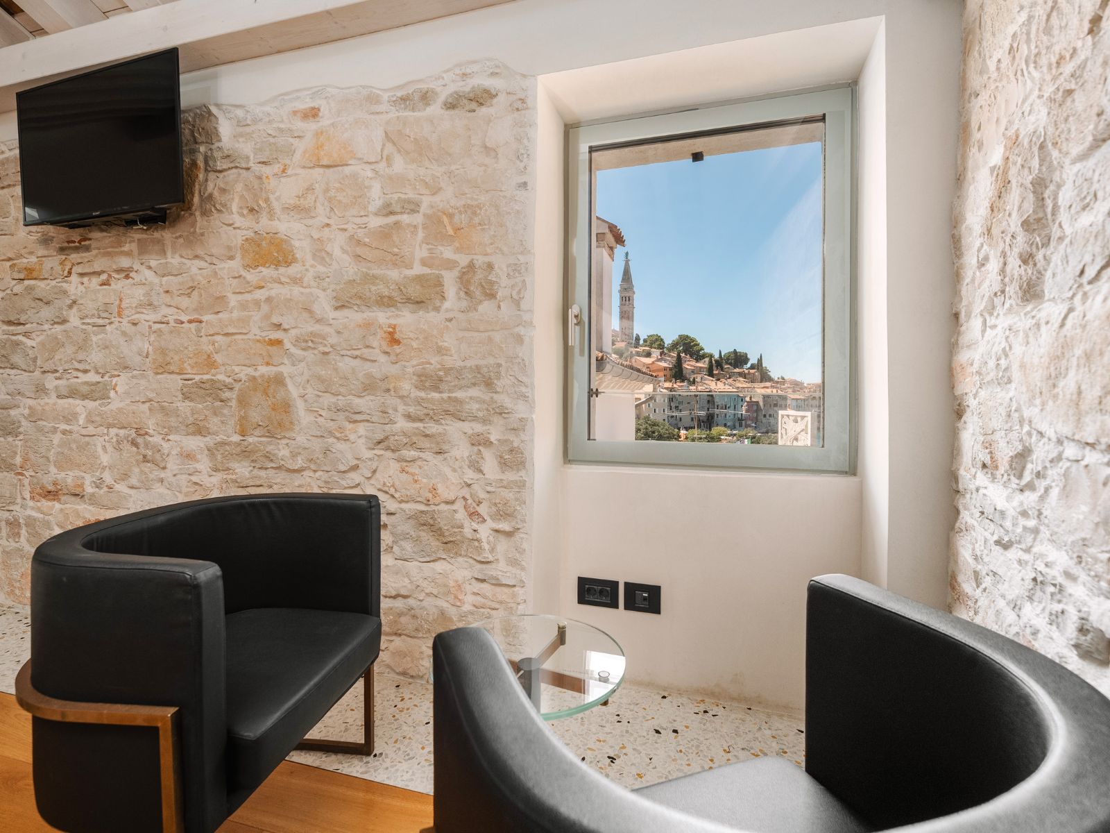 Superior Palazzo Balcony Sea View, photo credit from Hotel Spirito Santo Palazzo Storico