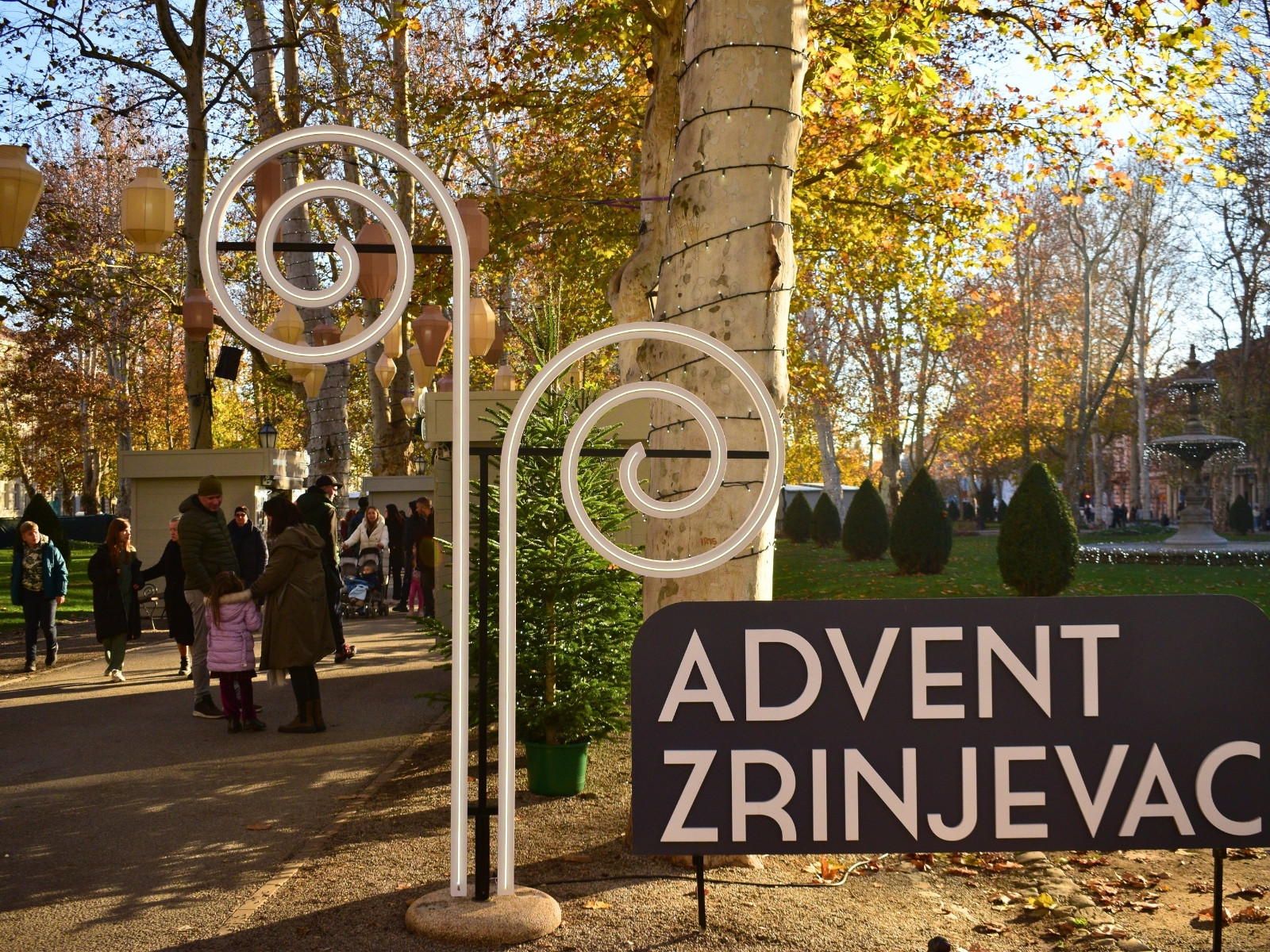 Zrinjevac Park, Advent Zagreb, 2025, photo by Pauline Longeon