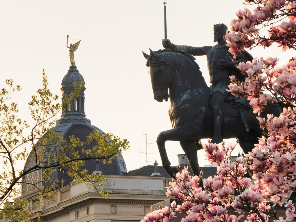 King Tomislav statue, Photo by BOŠKA I KREŠO,Property of the Zagreb Tourist Board archives Credit to Zagreb Tourist Board