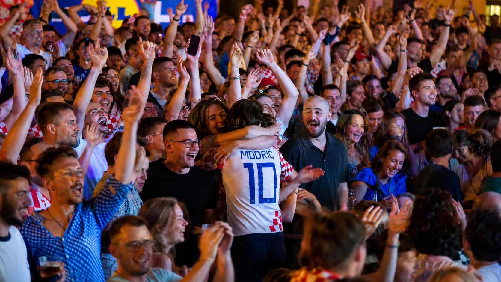 The Atmosphere during the football match at World cup