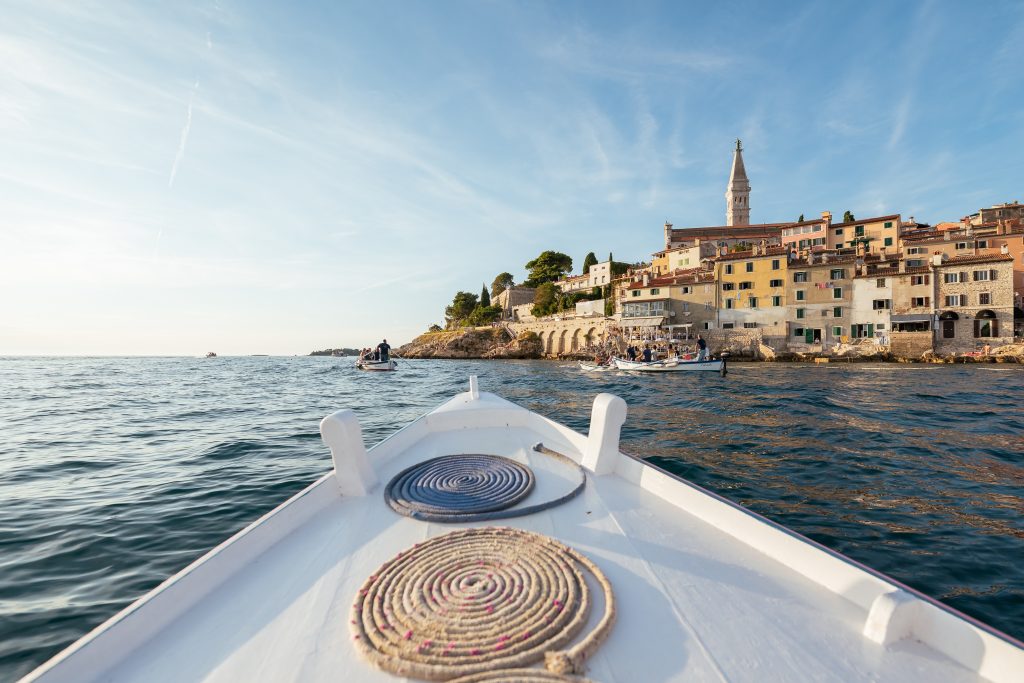 Batana Boat Ride, photo credit by Batana Ecomuseum