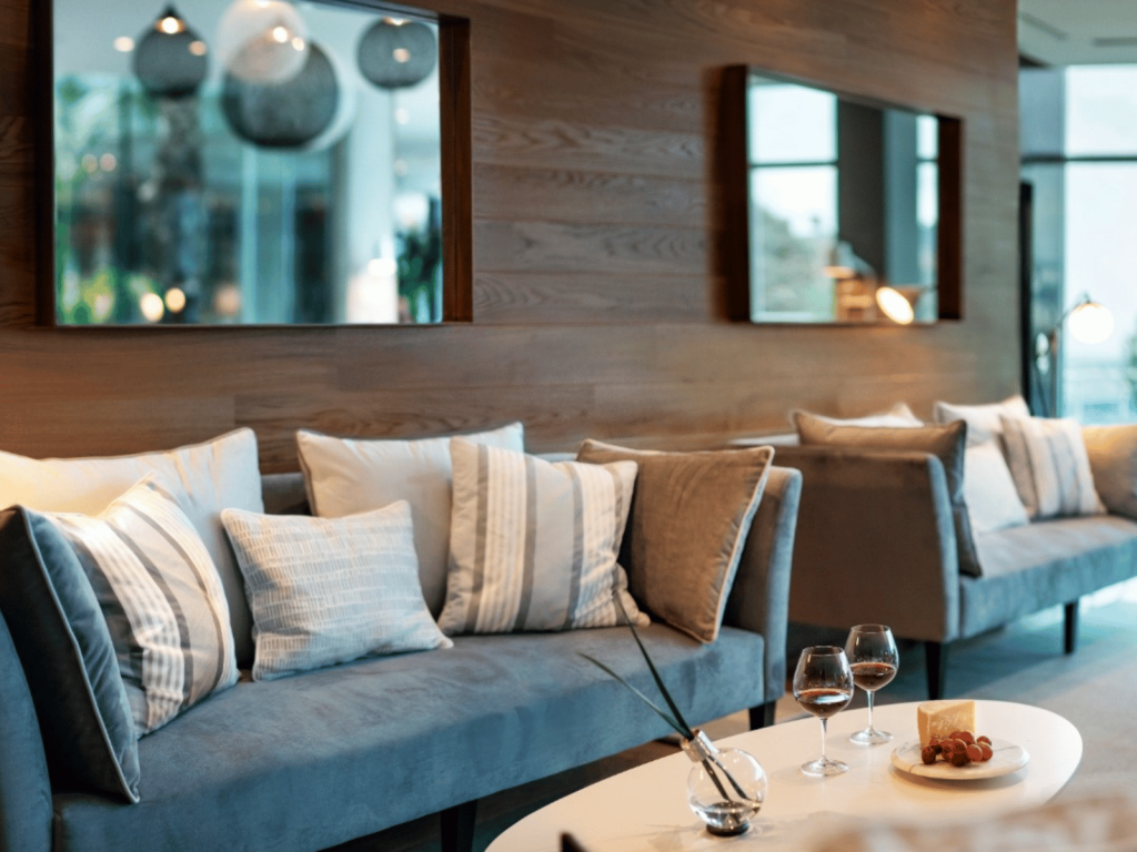 Hotel Bellevue, exclusive rights and photo credit by ALH, Hotel Bellevue